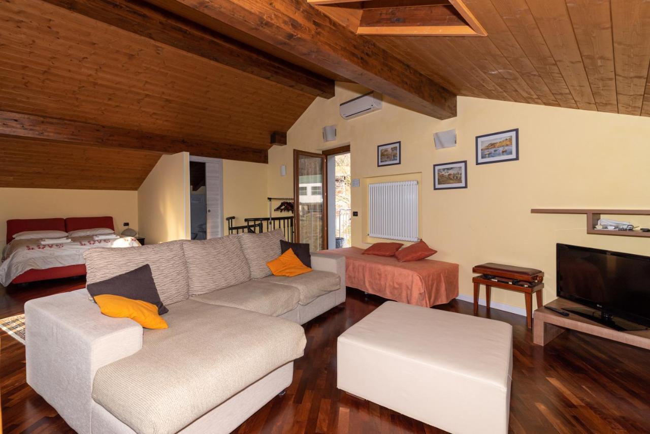 מנדלו דל לאריו B&B-Foresteria Casa Della Musica Lake Como מראה חיצוני תמונה
